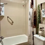 Apartment A & R